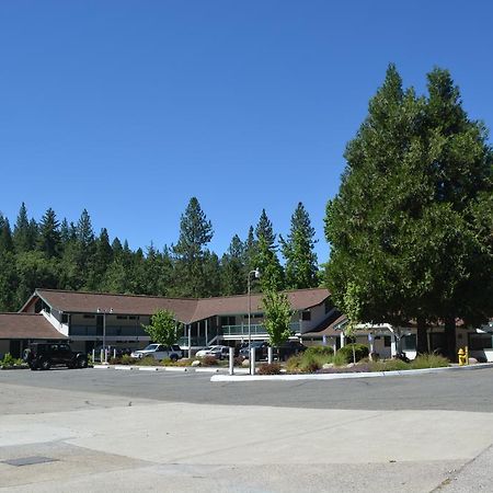 Pioneer Inn & Suites Volcano Екстер'єр фото