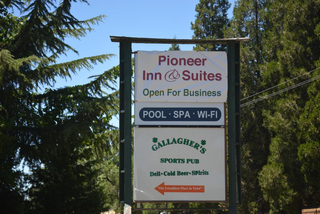 Pioneer Inn & Suites Volcano Екстер'єр фото